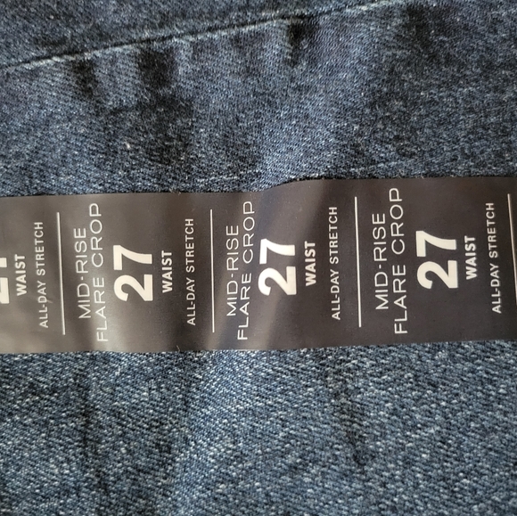 NWT J Crew boot cut cropped jeans. - Picture 4 of 7